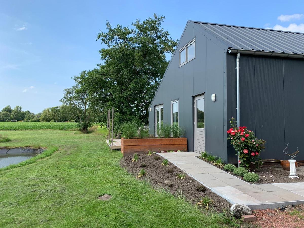 Vila Mae Usu Nieuw-Roden Exteriér fotografie